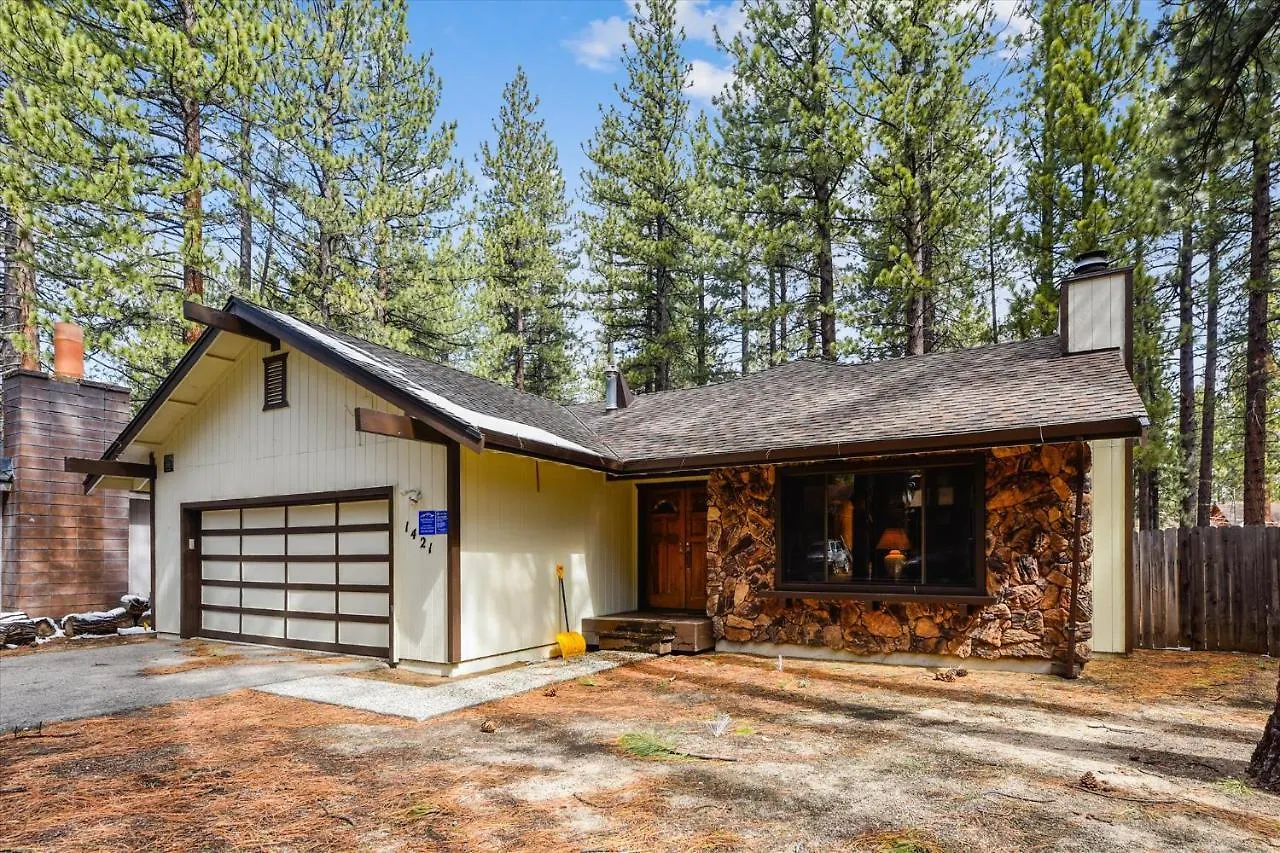 Dom wakacyjny Pet Friendly - Close To Heavenly, Steps To The River South Lake Tahoe Stany Zjednoczone Ameryki